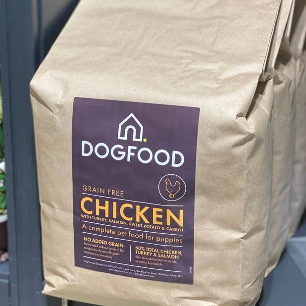 DOGFOOD DOGHOUSE Dry dog food