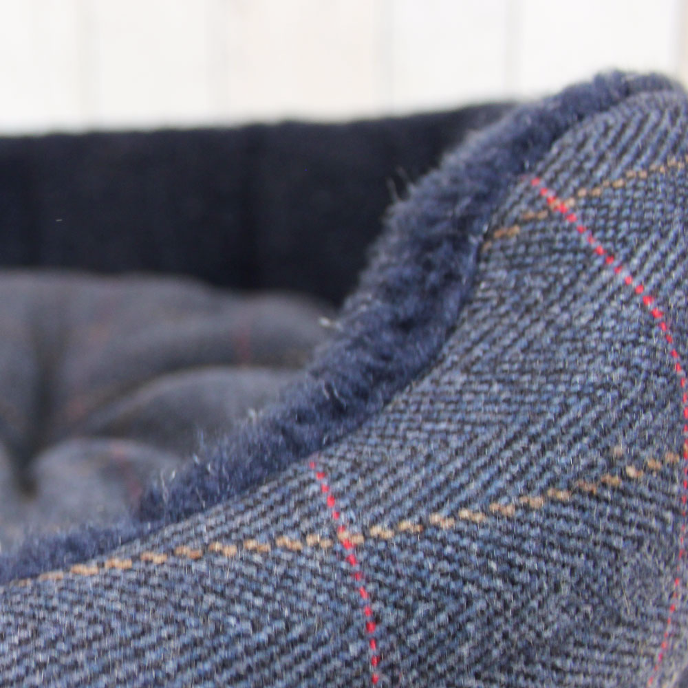 Tweed Snuggle Dog Bed - Doghouse